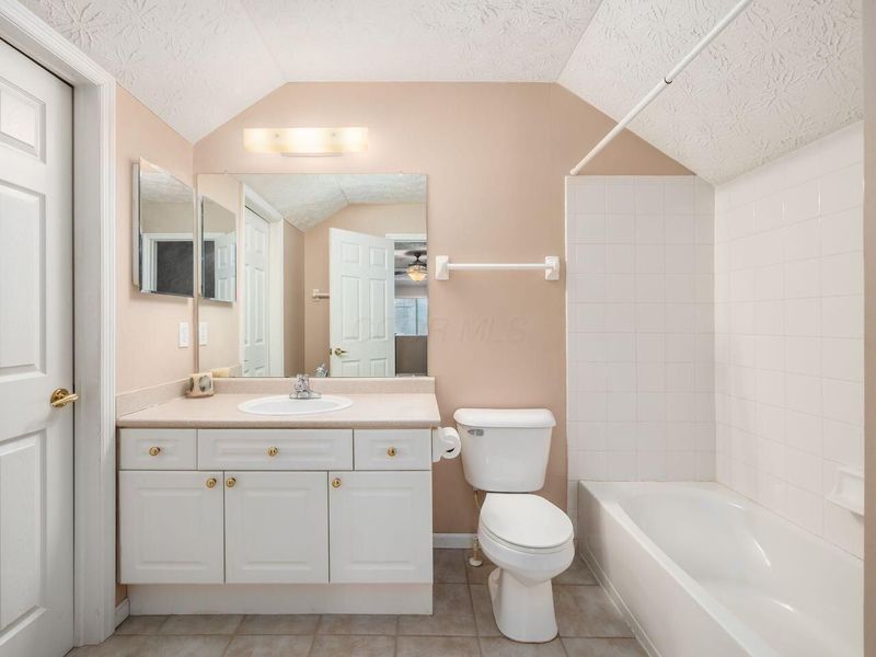 5941 Landings Pond Place, Grove City, OH 43123 Photo 41