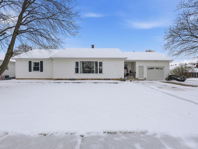 927 S East Street, Bucyrus, OH 44820 Photo 1