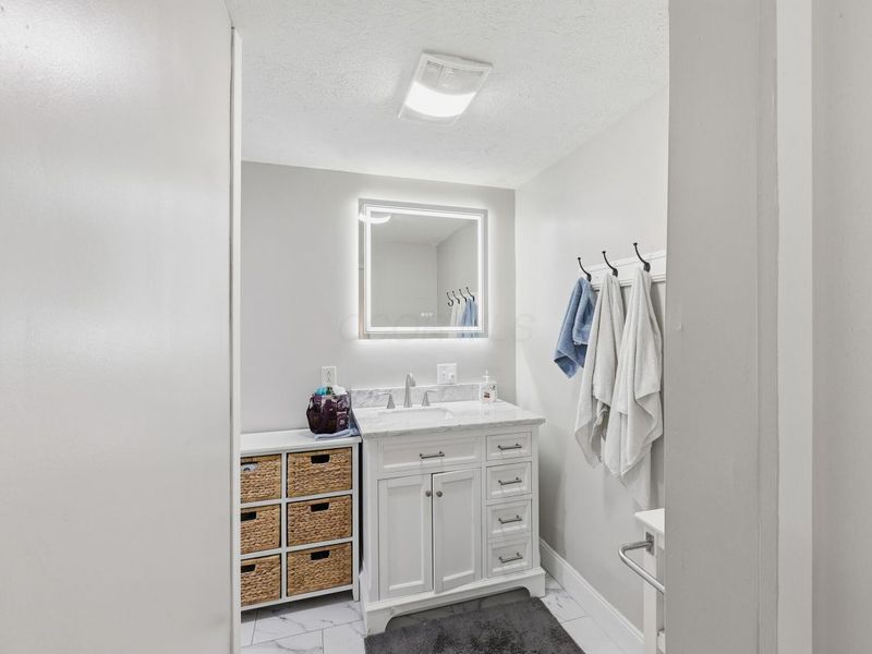 927 S East Street, Bucyrus, OH 44820 Photo 15