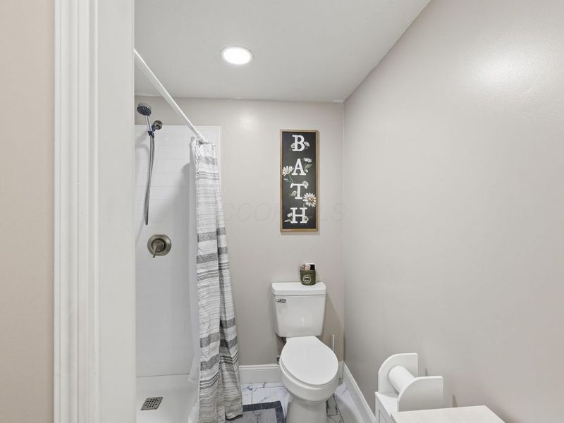 927 S East Street, Bucyrus, OH 44820 Photo 16