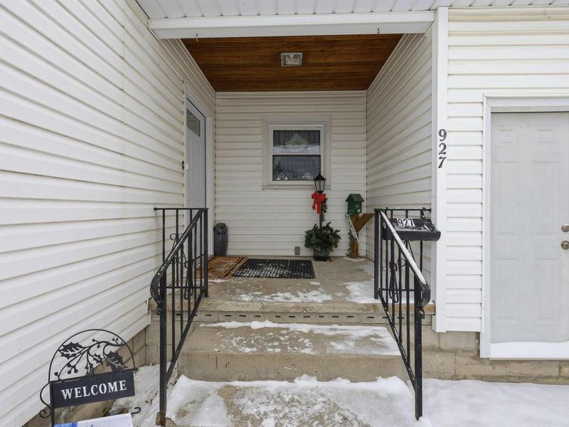 927 S East Street, Bucyrus, OH 44820 Photo 3