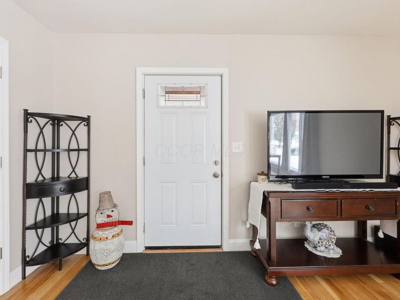 927 S East Street, Bucyrus, OH 44820 Photo 4