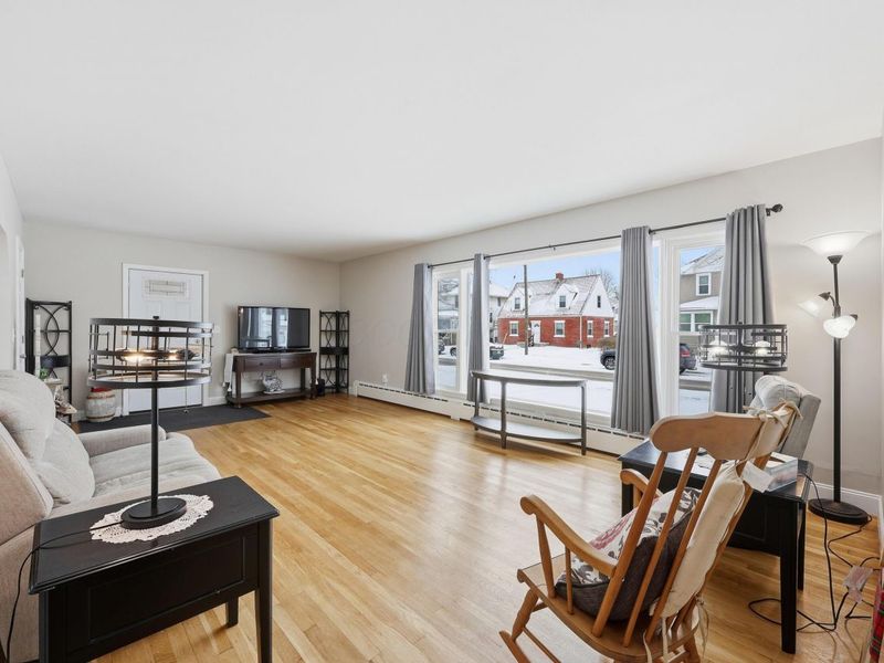 927 S East Street, Bucyrus, OH 44820 Photo 5