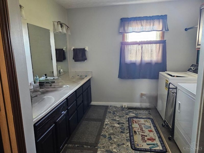 11025 Monroe Road, Fairfield Twp, OH 45135 Photo 12