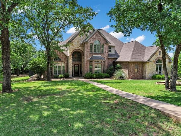 4014 Angelina Court N, De Cordova, TX 76049