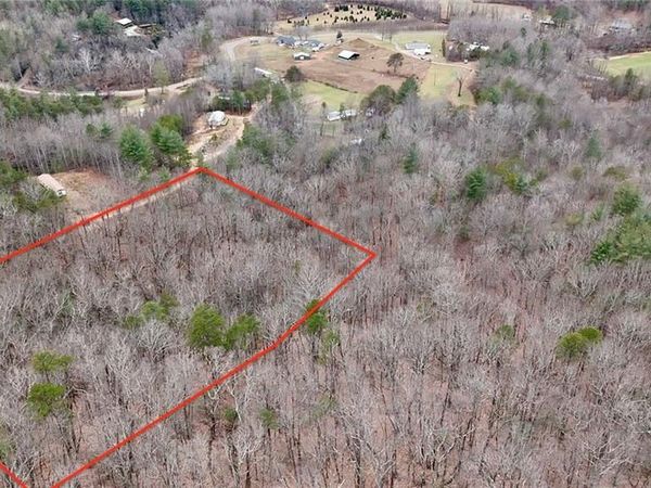 000 Big Rock Lane, Lowgap, NC 27024