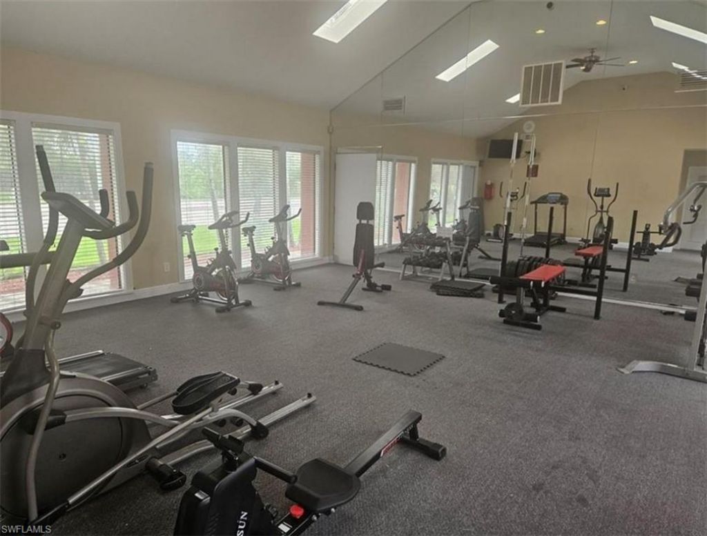 2875 Winkler Ave , Unit 517, Fort Myers, FL 33916 Photo