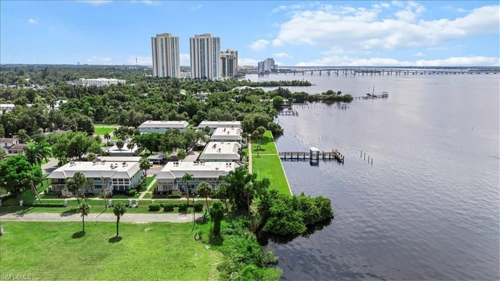 3225 E Riverside Dr , Unit 17A, Fort Myers, FL 33916 Photo