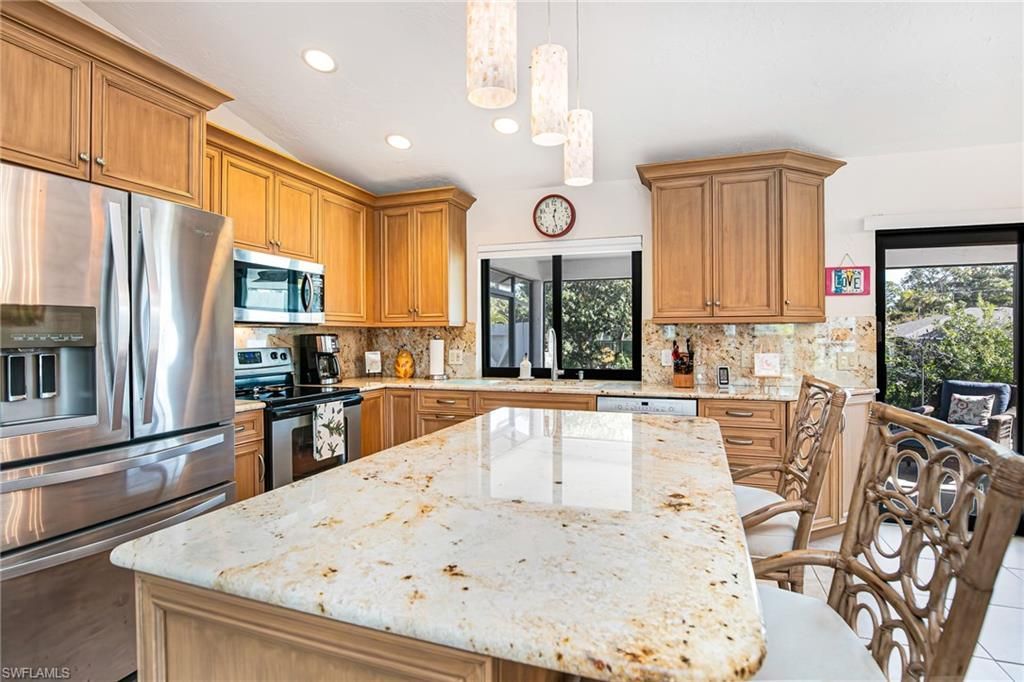 27284 Barbarosa St, Bonita Springs, FL 34135 Photo