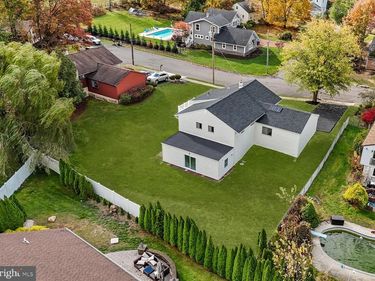 100 E ENDFIELD ROAD, FEASTERVILLE TREVOSE, PA 19053