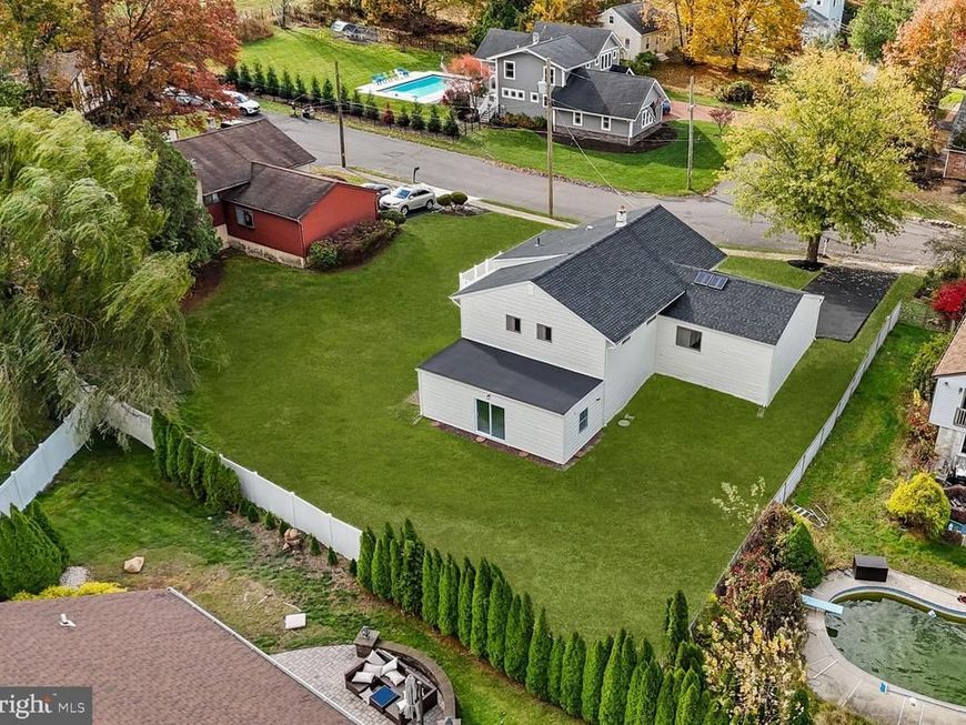 100 E Endfield Road, Feasterville Trevose, PA 19053 Main Photo