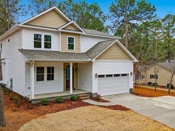 139 Lancashire Lane, Seven Lakes, NC 27376