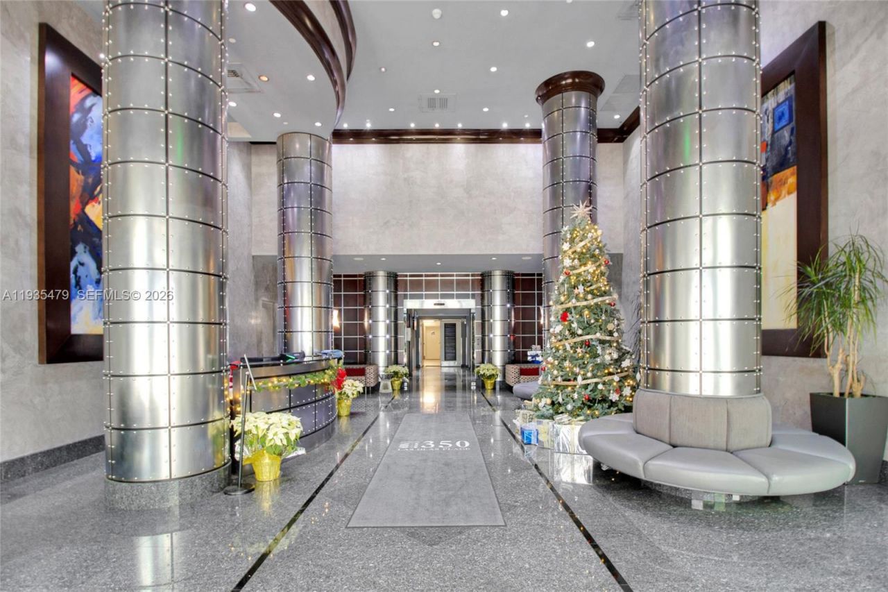 350 SE 2nd St, Unit 1640, Fort Lauderdale, FL 33301 Photo