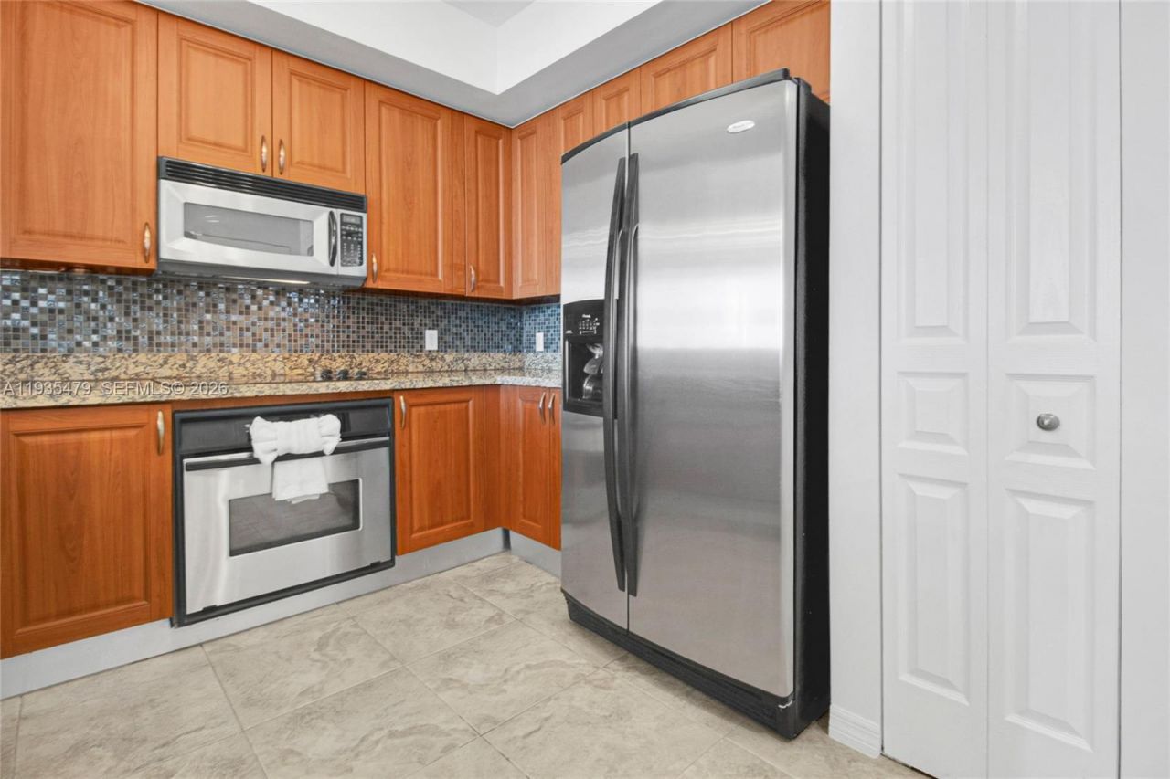 350 SE 2nd St, Unit 1640, Fort Lauderdale, FL 33301 Photo