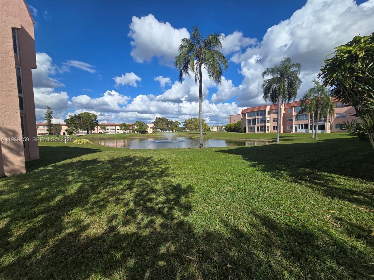 9441 Sunrise Lakes Blvd , Unit 108, Sunrise, FL 33322 Photo