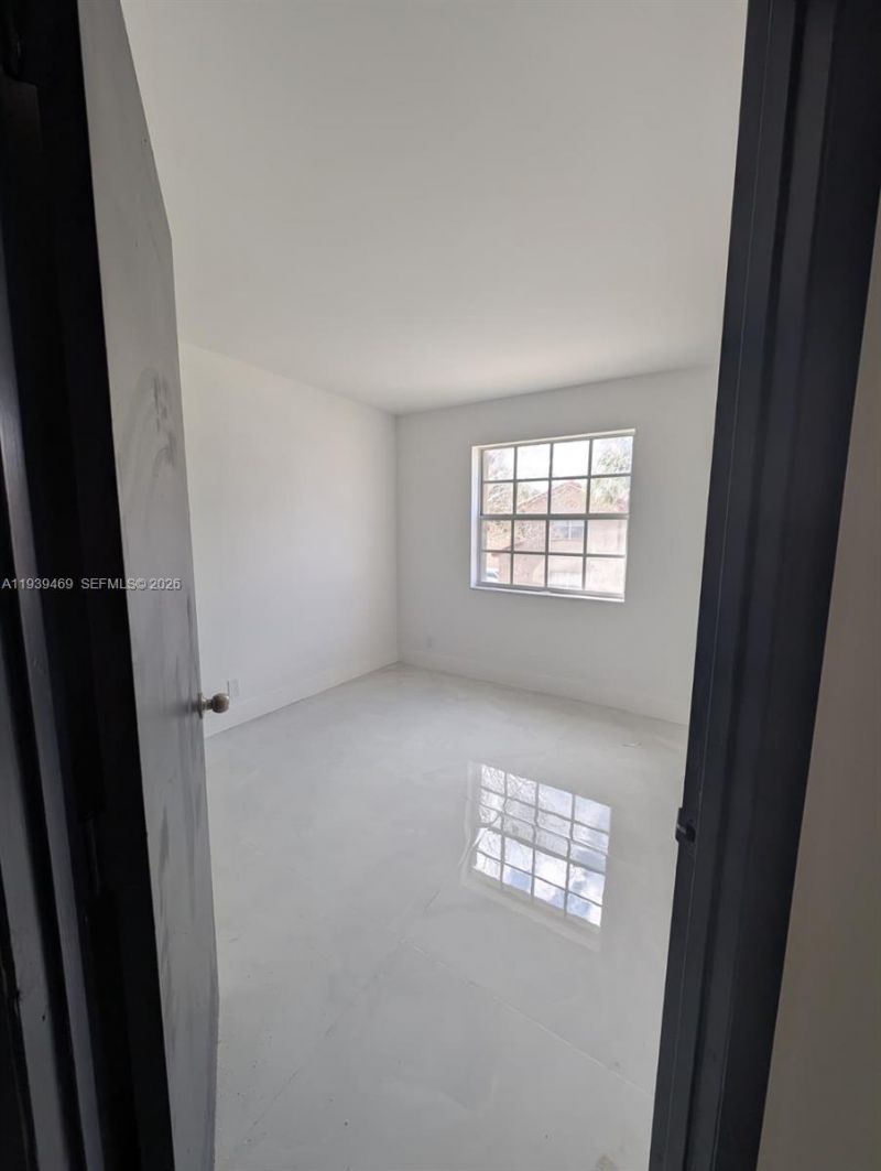 Please Call For Address, Unit 202, Pembroke Pines, FL 33025 Photo