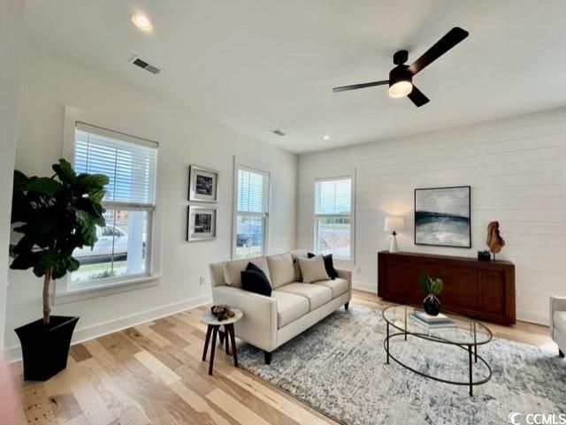 1434 Lancaster Way Photo 2