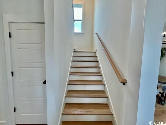 1434 Lancaster Way Photo 6