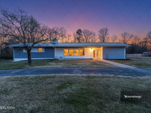 940 Riley Drive, Lenoir City, TN 37771