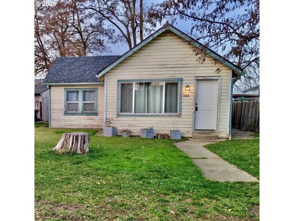 506 W CLARK ST, Medford, OR 97501