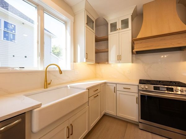 26 Thomas Mann Circle, Unit 37, Norfolk, MA 02056