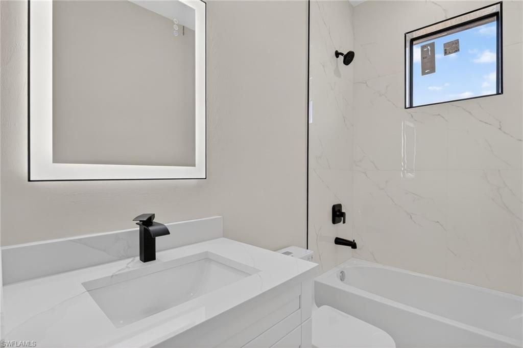 3207 40th St W, Lehigh Acres, FL 33971 Photo