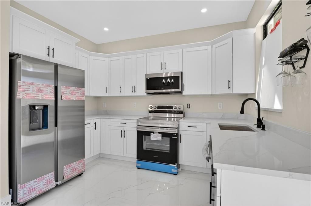 3207 40th St W, Lehigh Acres, FL 33971 Photo