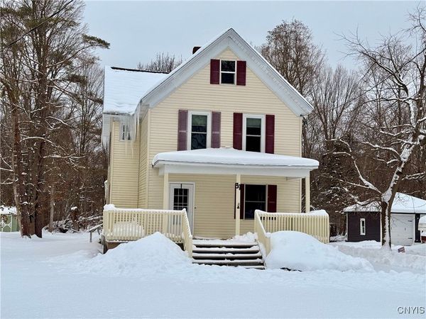 37 White Street, Clinton, NY 13323