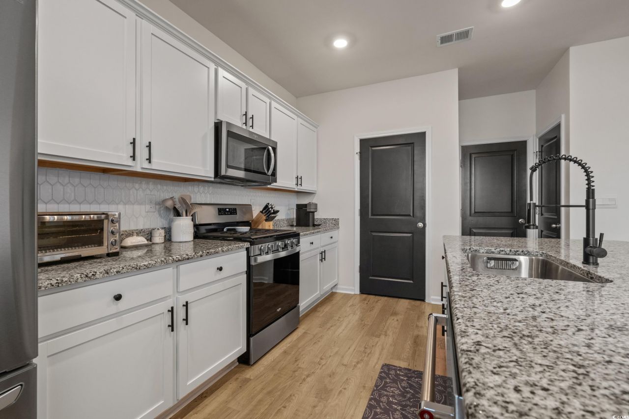 3343 Bells Lake Circle Photo 13