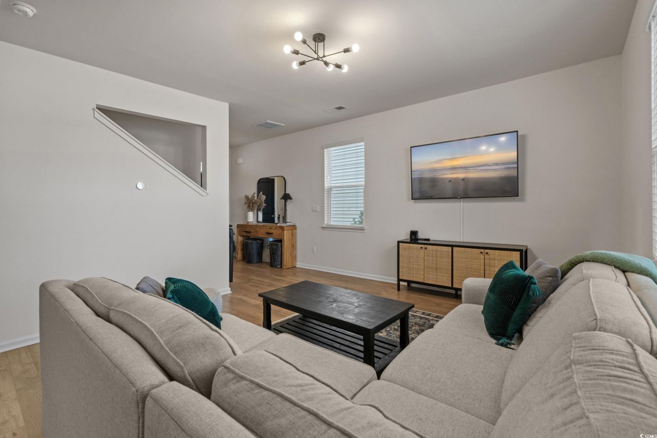 3343 Bells Lake Circle Photo 8