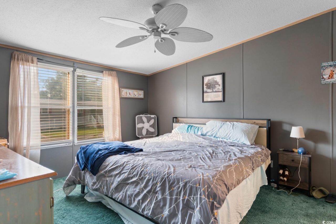 1038 Palm Dr. Photo 15