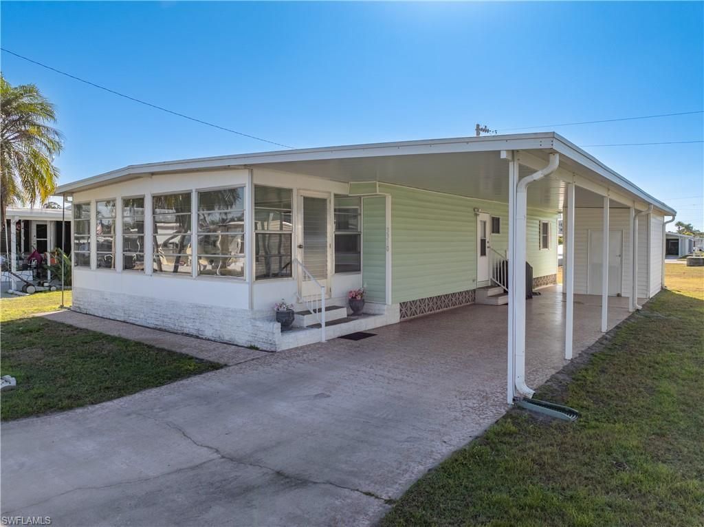3310 Rainbow Ln , North Fort Myers, FL 33903 Photo