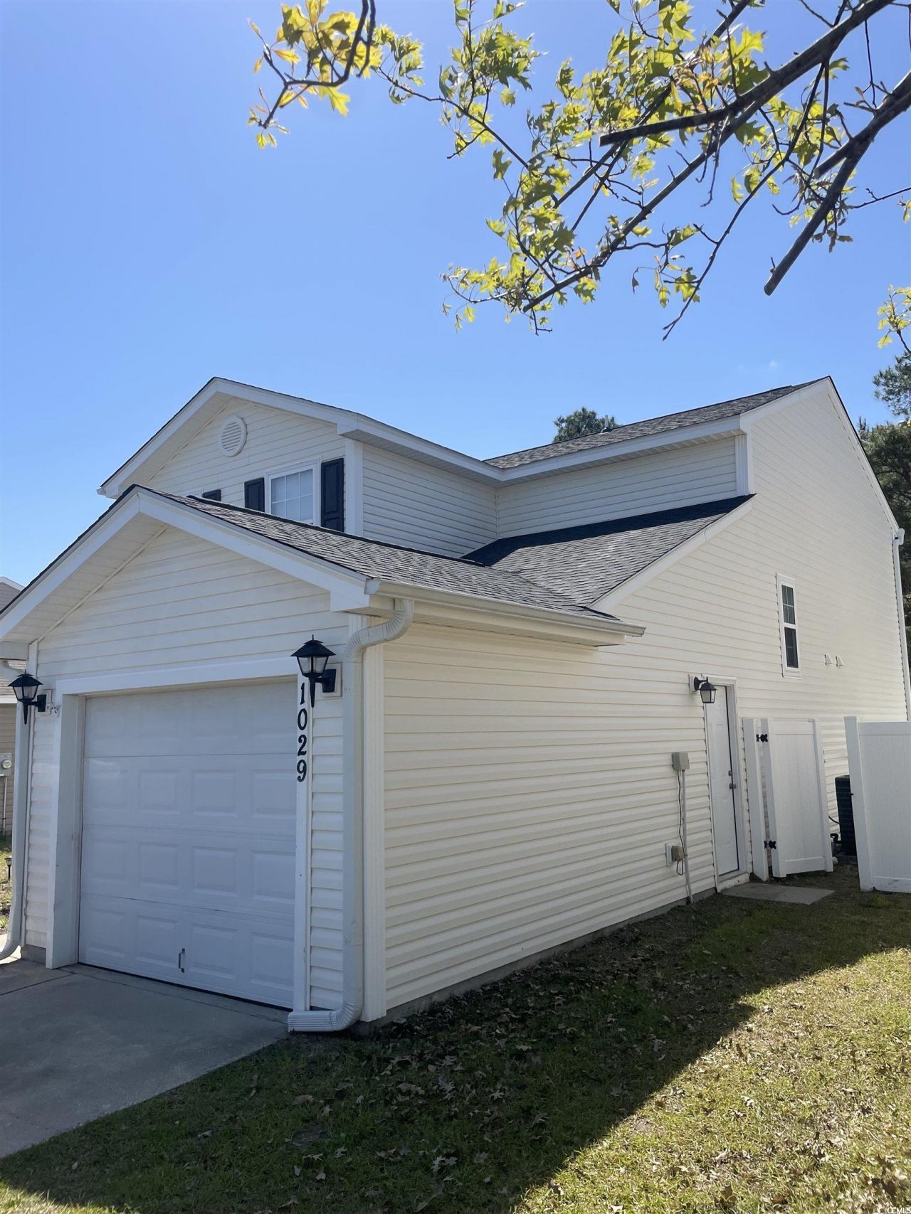 1029 Stoney Falls Blvd. Photo 17