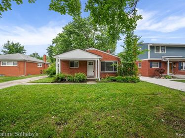 3626 Hillside Drive, Royal Oak, MI 48073