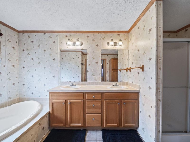 7046 Township Road 195, Centerburg, OH 43011 Photo 10