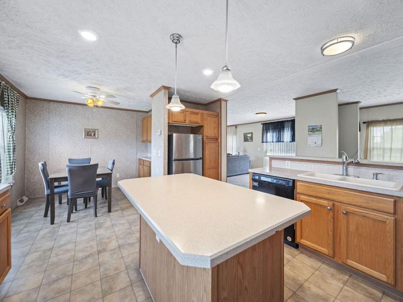 7046 Township Road 195, Centerburg, OH 43011 Photo 12