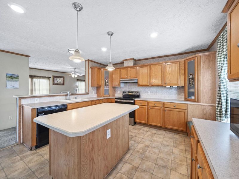 7046 Township Road 195, Centerburg, OH 43011 Photo 13