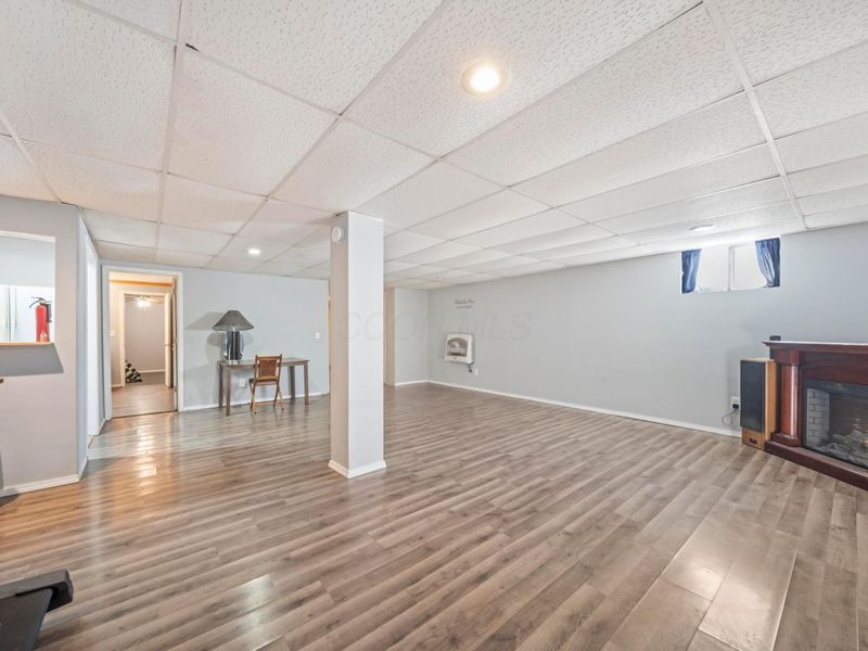 7046 Township Road 195, Centerburg, OH 43011 Photo 21