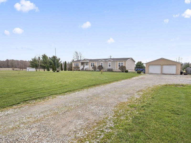 7046 Township Road 195, Centerburg, OH 43011 Photo 25