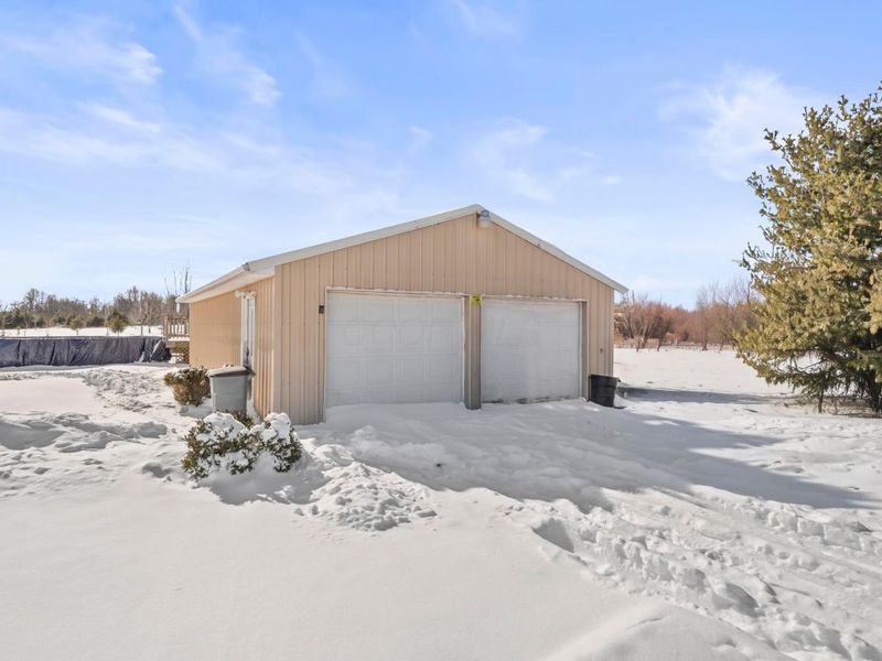 7046 Township Road 195, Centerburg, OH 43011 Photo 26