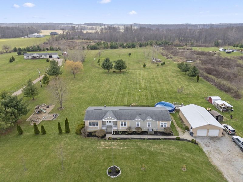 7046 Township Road 195, Centerburg, OH 43011 Photo 32