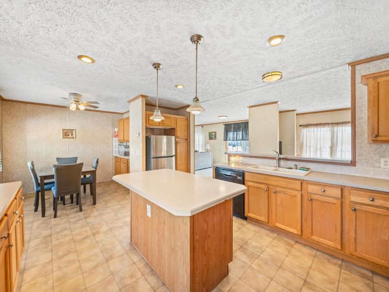 7046 Township Road 195, Centerburg, OH 43011 Photo 9