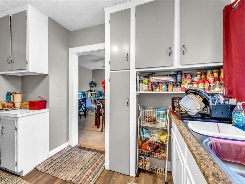 99 Ellenwood Avenue, Bedford, OH 44146 Photo 10