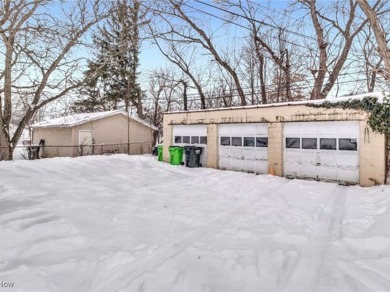 99 Ellenwood Avenue, Bedford, OH 44146 Photo 32