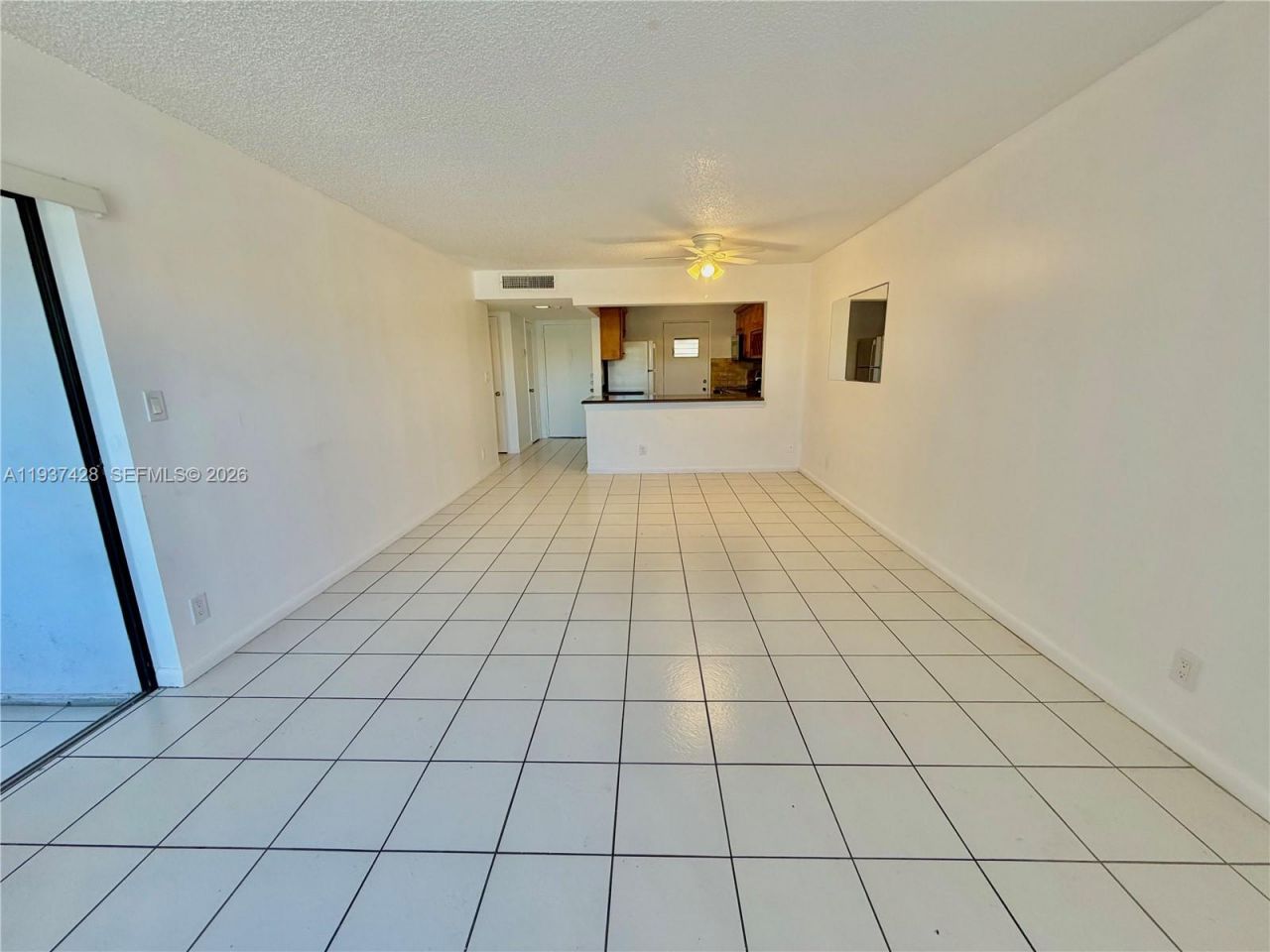 2320 S Cypress Bend Dr, Unit 305, Pompano Beach, FL 33069 Photo