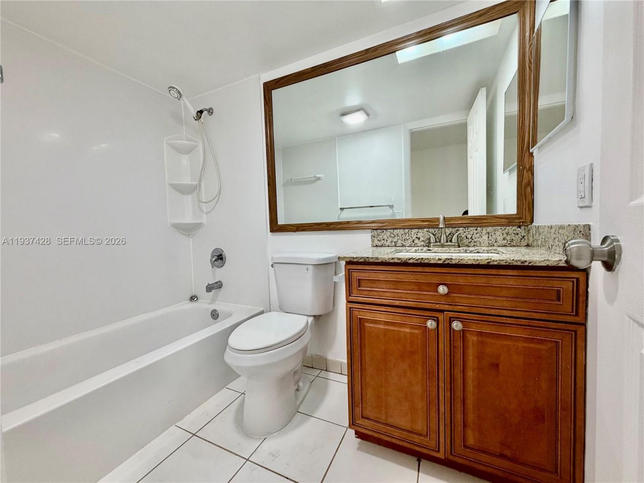 2320 S Cypress Bend Dr, Unit 305, Pompano Beach, FL 33069 Photo