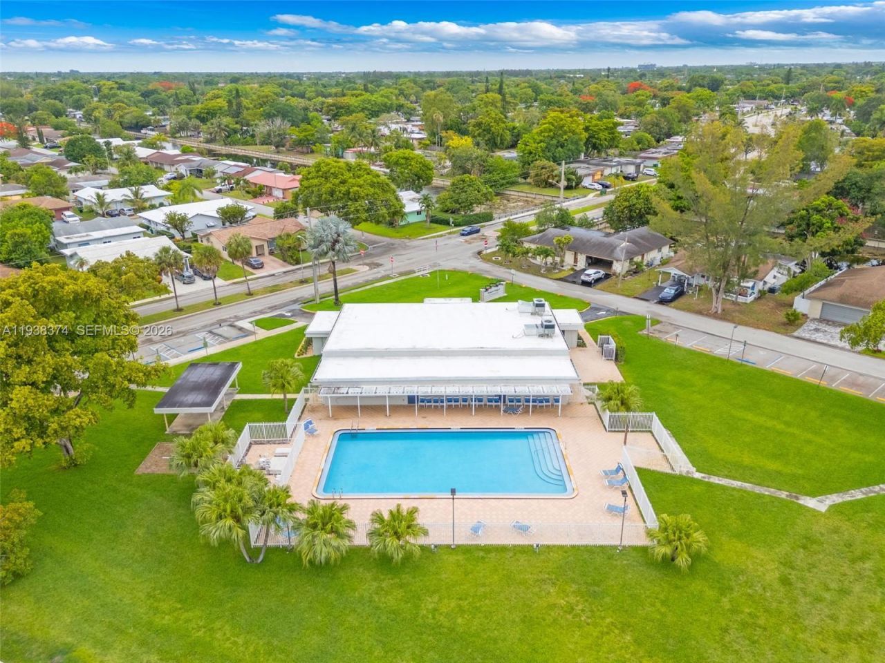 7500 NW 66th Ter, Tamarac, FL 33321 Photo