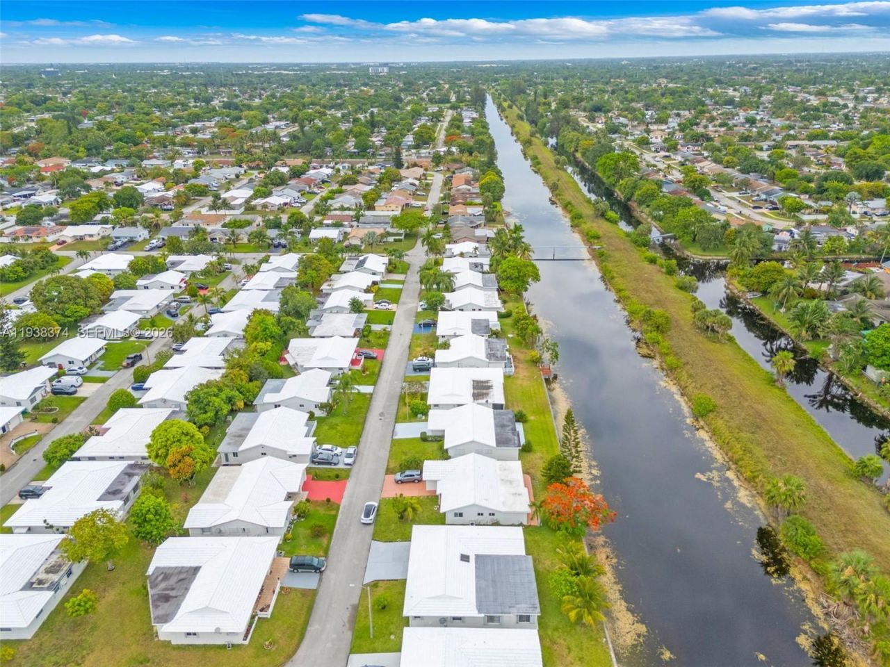 7500 NW 66th Ter, Tamarac, FL 33321 Photo