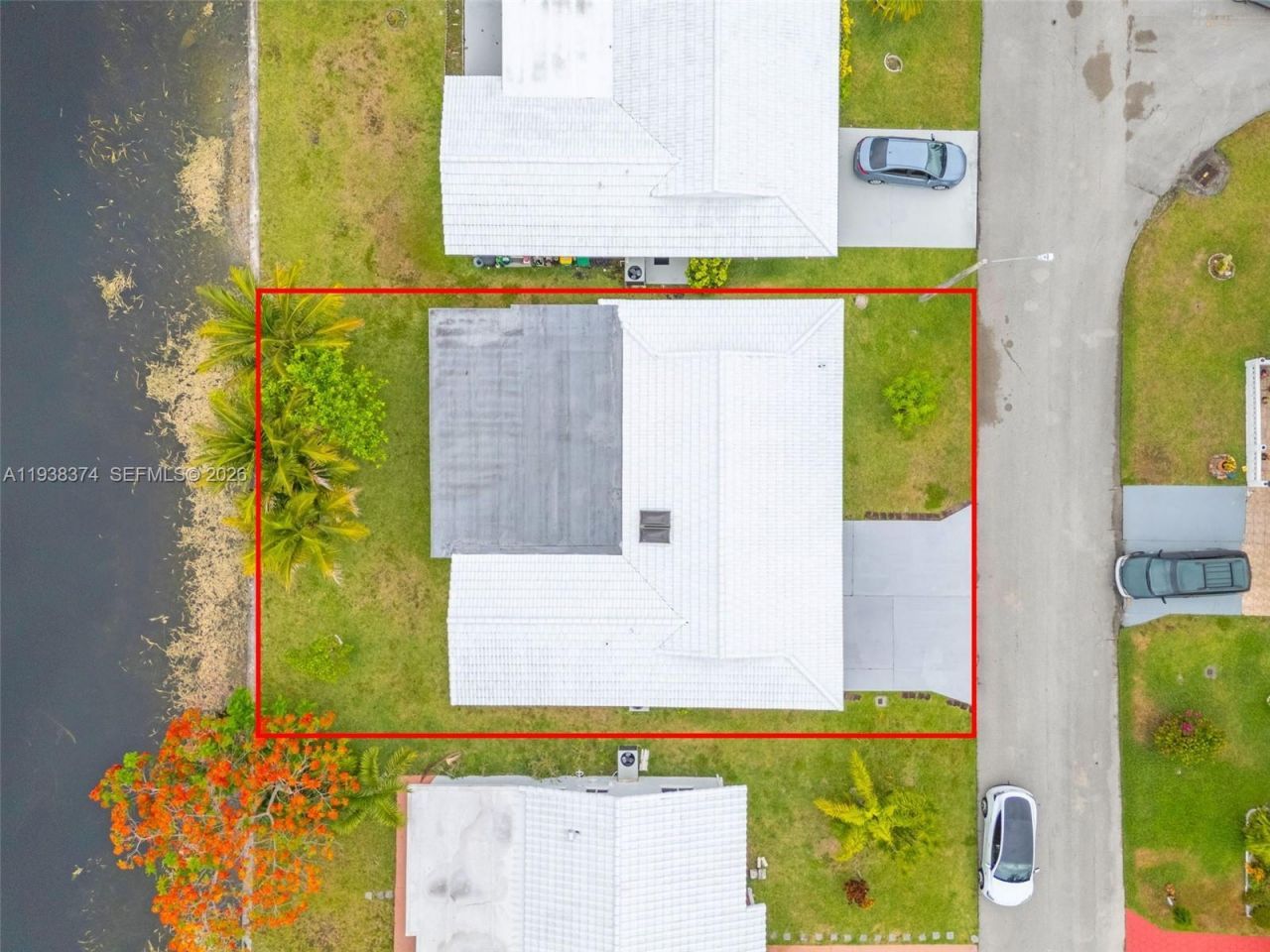 7500 NW 66th Ter, Tamarac, FL 33321 Photo