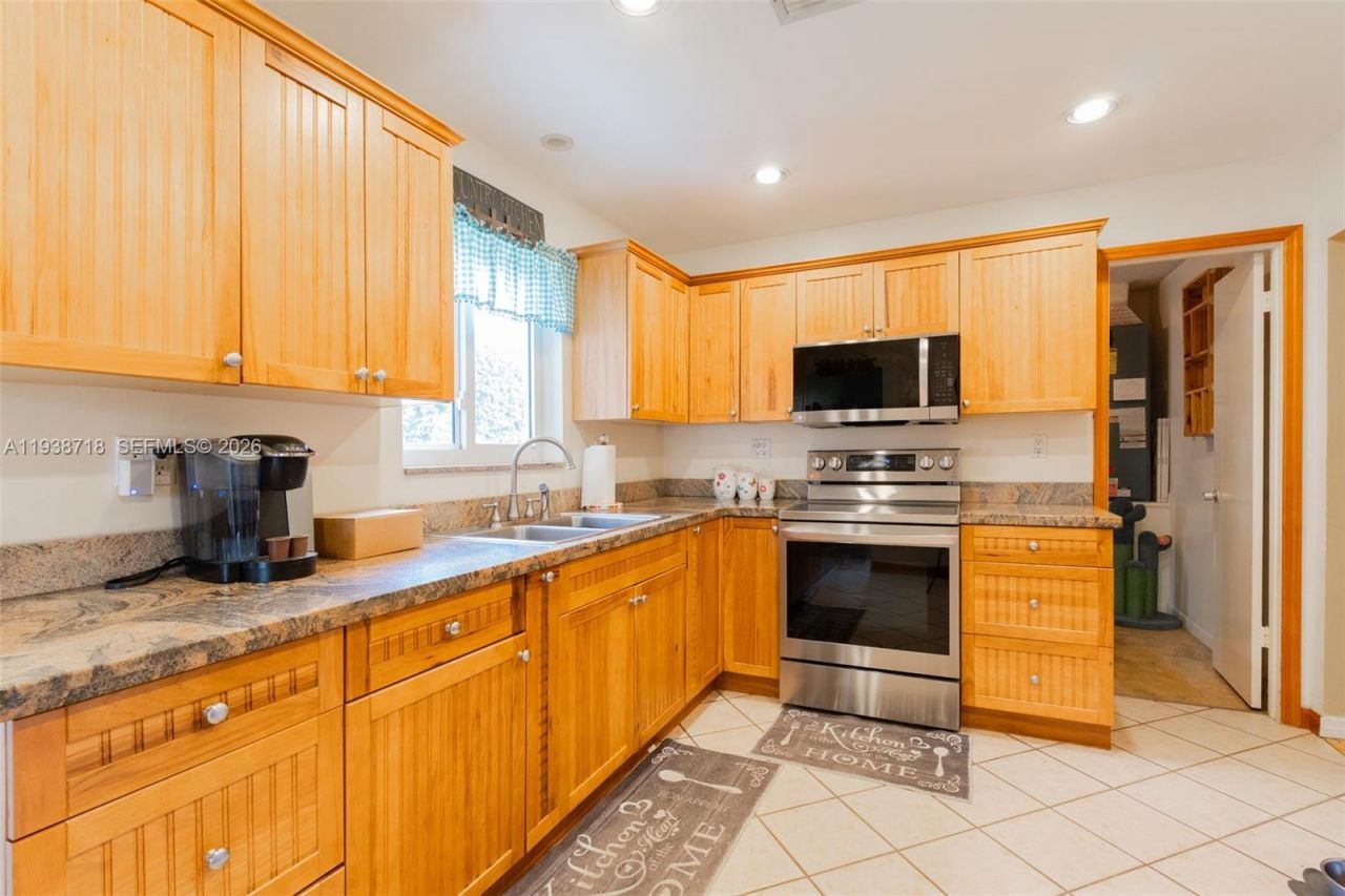 7500 Polk St, Hollywood, FL 33024 Photo